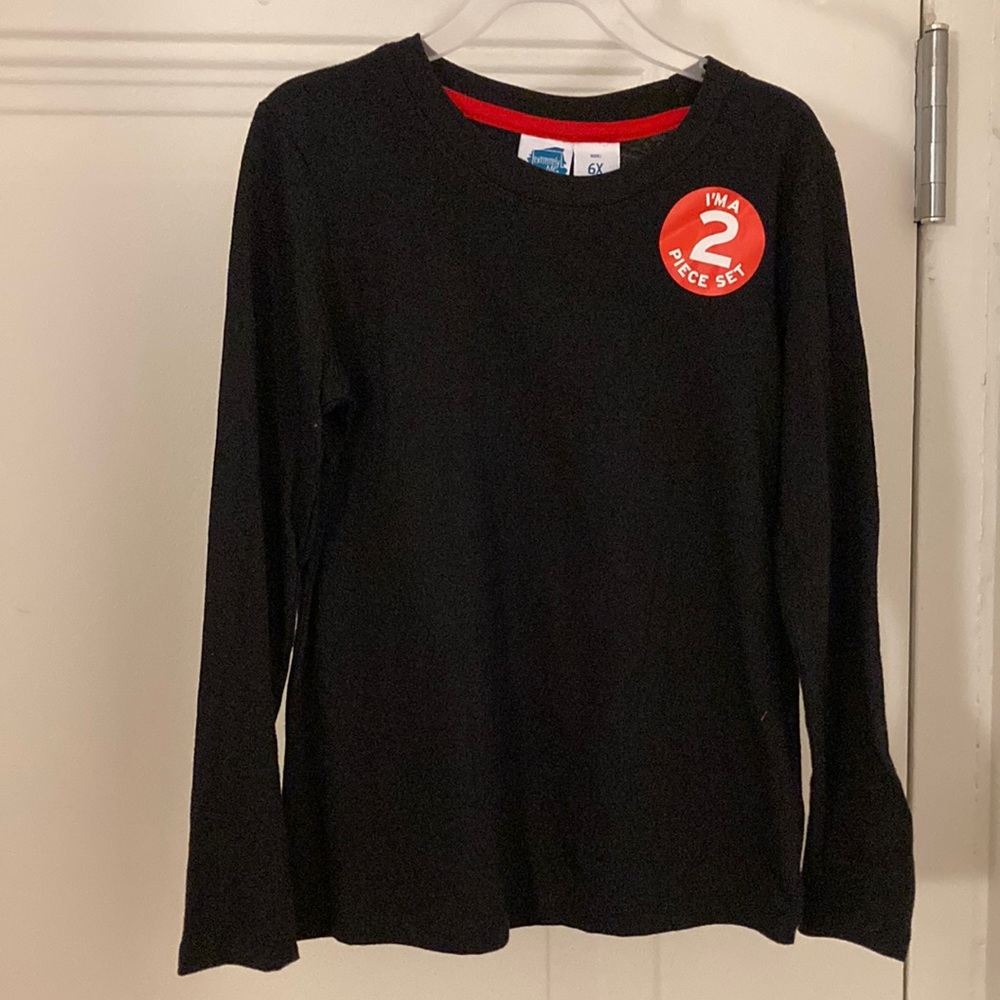 Long sleeved?